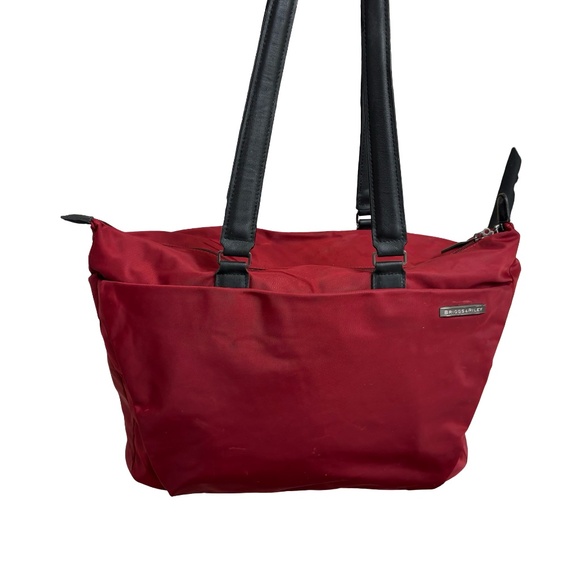 Briggs & Riley burgundy red nylon and black leather duffle bag